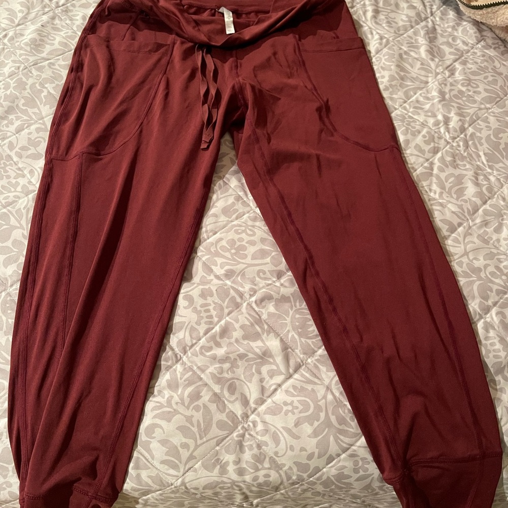 FABLETICS JOGGERS